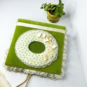 Vintage Green Velvet Photo Album | 1950s–60s Lace Trim